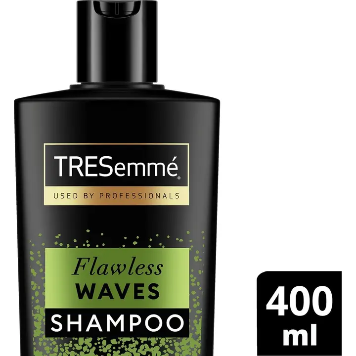 TRESemmé  Flawless Waves Shampoo  Ammattimaista laatua   400 ML