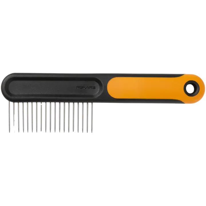 Fiskars lemmikin harvapiikkinen kampa