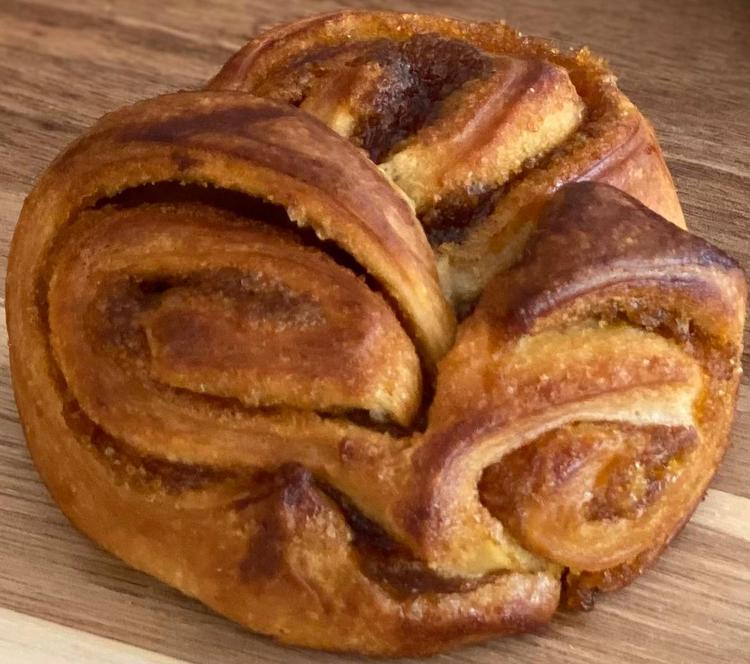 Suolakinuskikierrepulla 110g