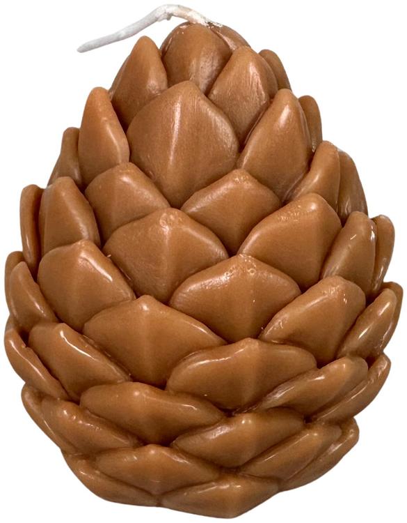 Candle Haven Iso Käpykynttilä, Beige – 8 x 9 cm. Tuoksuton pöytäkynttilä, paino 210 g. Tunnelmallinen kävyn muotoinen kynttilä luonnollisessa beigessä sävyssä